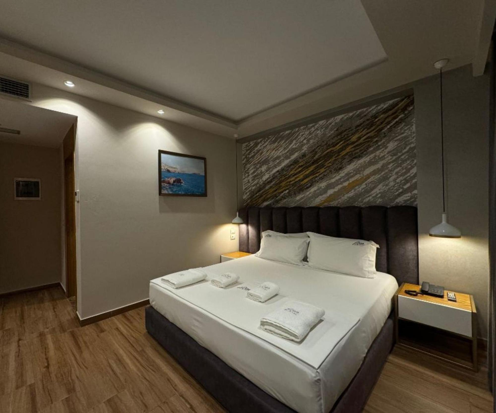 Area Hotel Ксаміл Екстер'єр фото